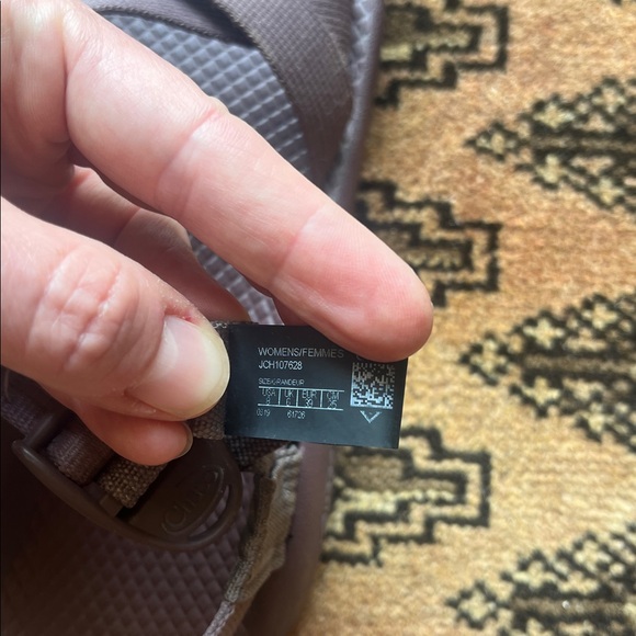 Classic Chaco Sandals Barely Worn! - Picture 3 of 3